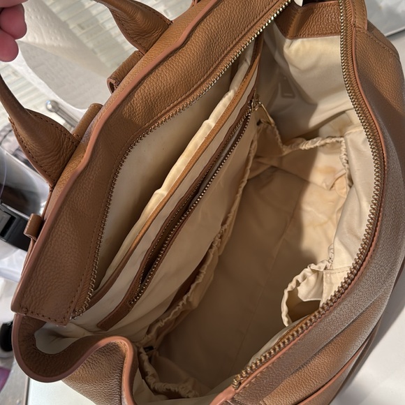 Mina Baie Los Angeles Leather Bag Backpack Travel Work Diaper Camel Tan Large - Picture 12 of 16